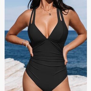 Cupshe Elegant Black Double-Strap One-Piece Swimsuit
